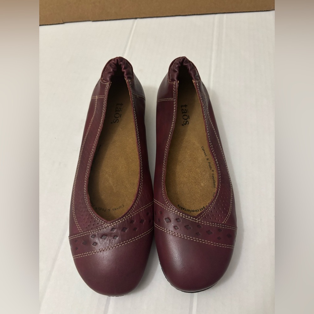 Taos Footwear Burgundy Leather Ballet Flats, 8.5 - Picture 7 of 8